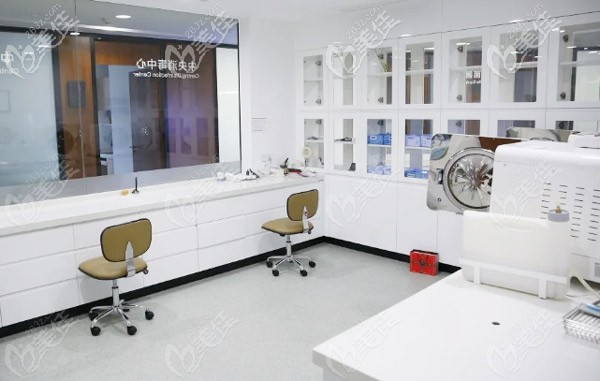  Which implant dentist in Ningbo has good skills