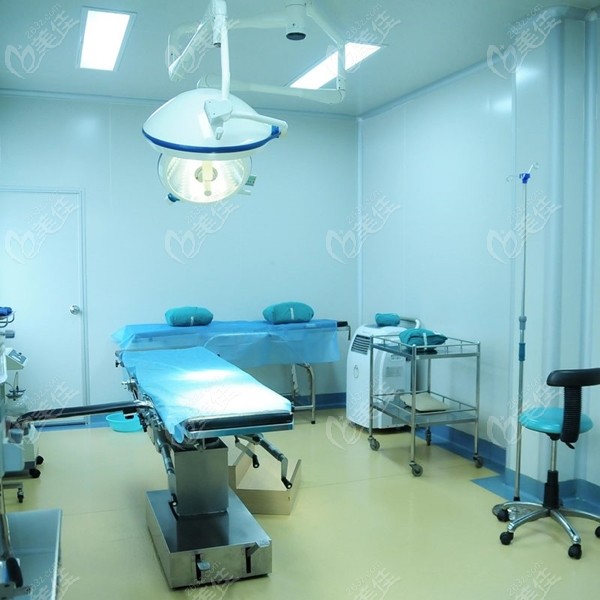 广州荔湾区人民医院是公办植发医院