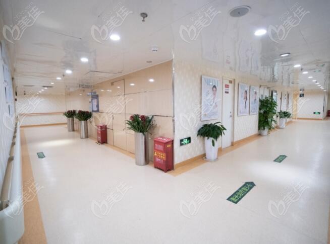 我来说说北京有正规面部拉皮手术医院吗