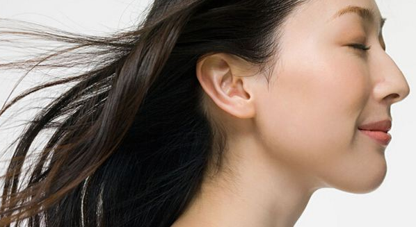 脱发有哪些症状，如何有效治疗严重脱发